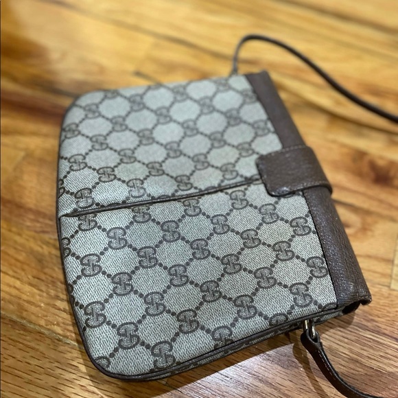 Gucci crossbody - Picture 3 of 7